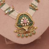 Antique Heritage Necklace set