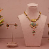 Antique Fusion Kundan Necklace Set