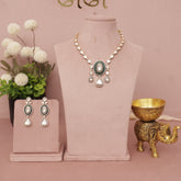 Premium Kundan Necklace Set