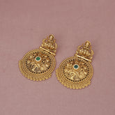 Antique Gold Kundan Earring