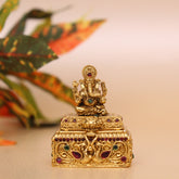 Gajanan Sindoor Dabbi