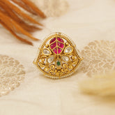 Antique Gold Heritage Finger Ring