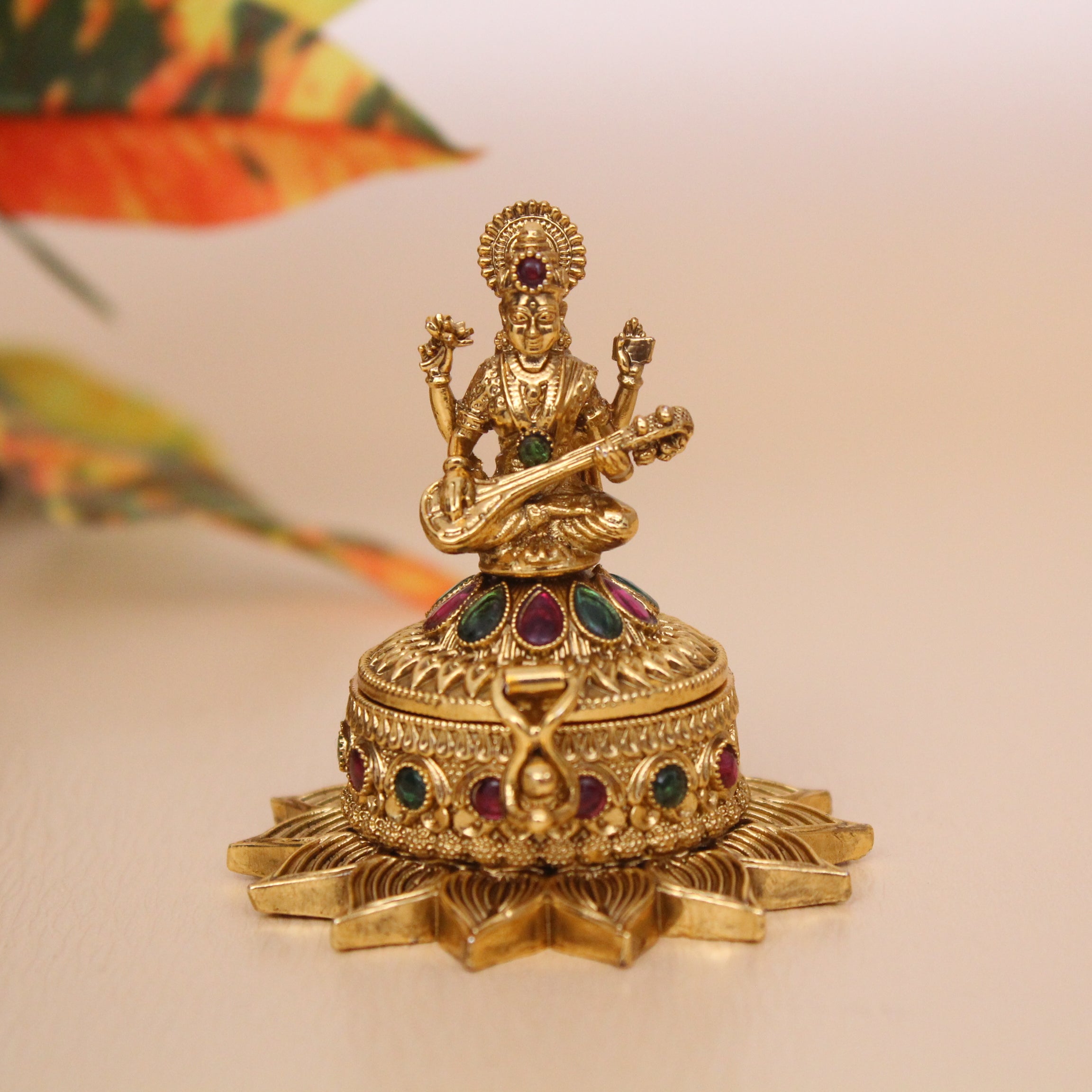 maa saraswati sindoor dabbi