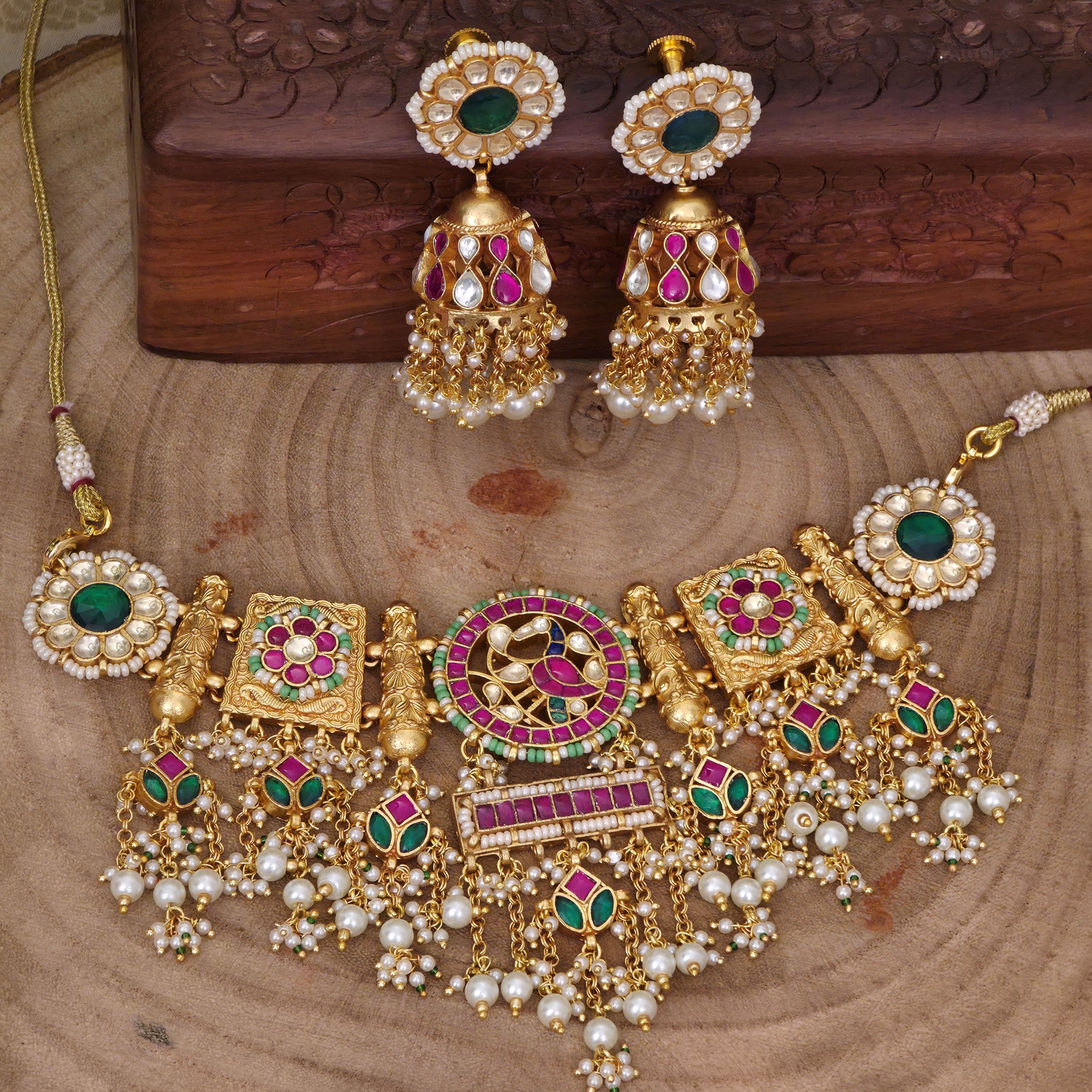 Fusion Pachi Kundan Necklace Set - Main Image