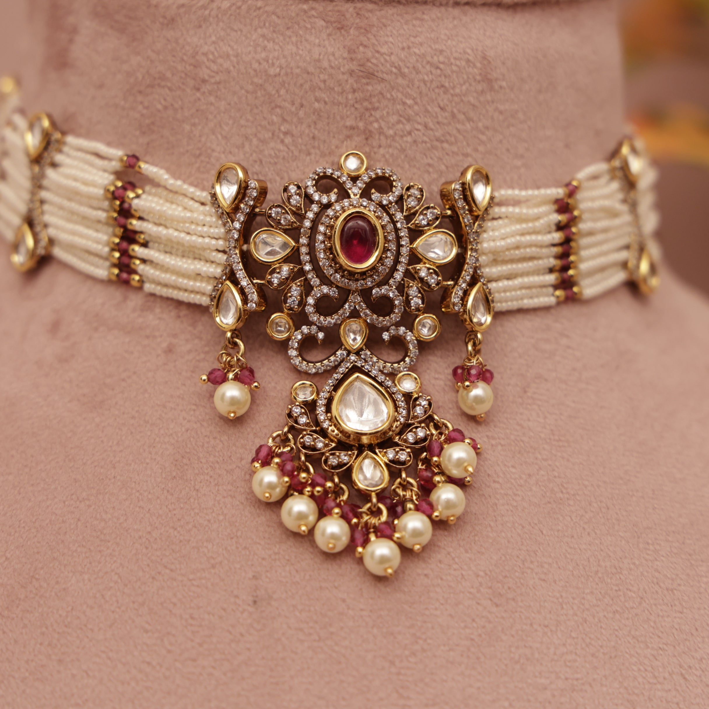 Kundan Choker Necklace Set