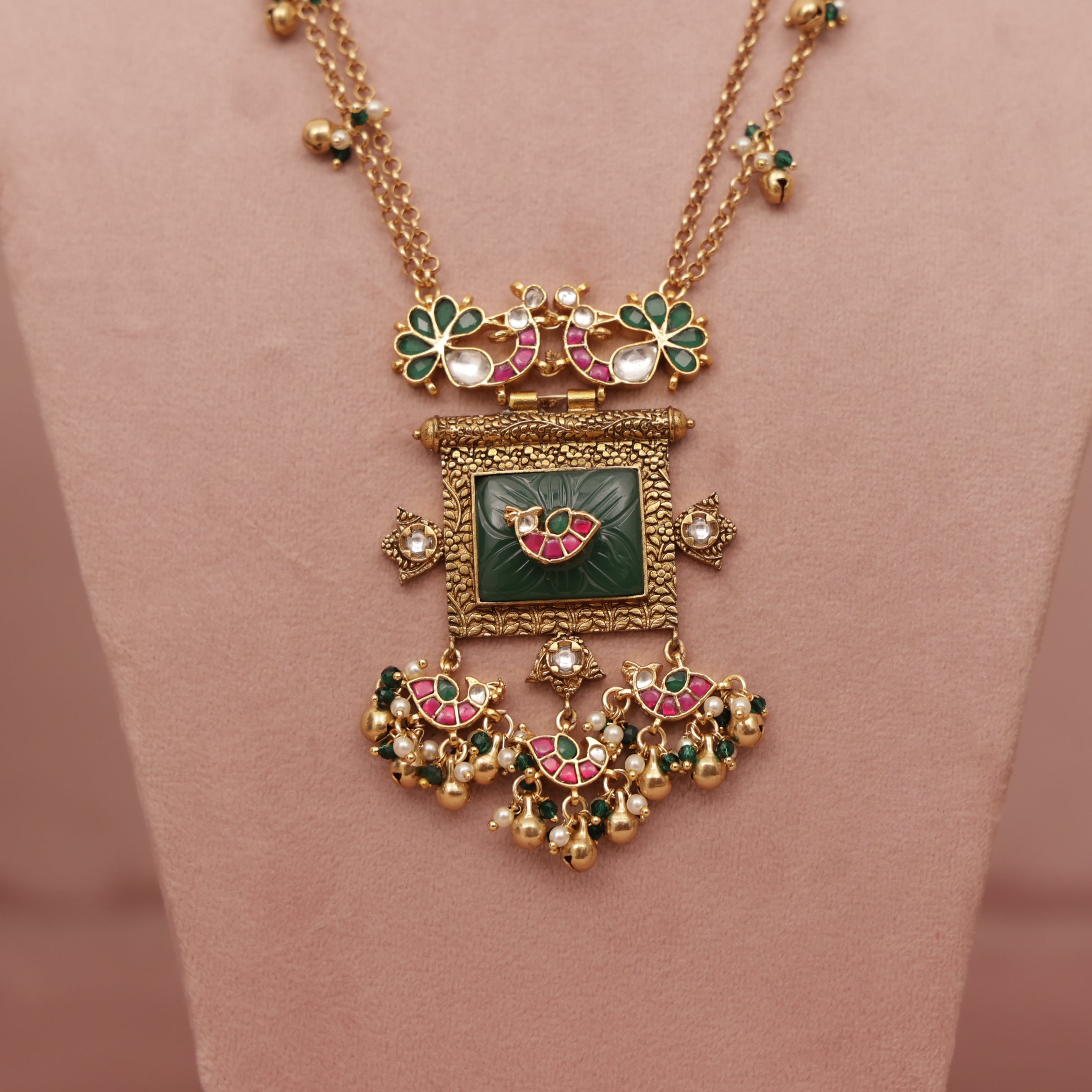 Antique Heritage Necklace Set
