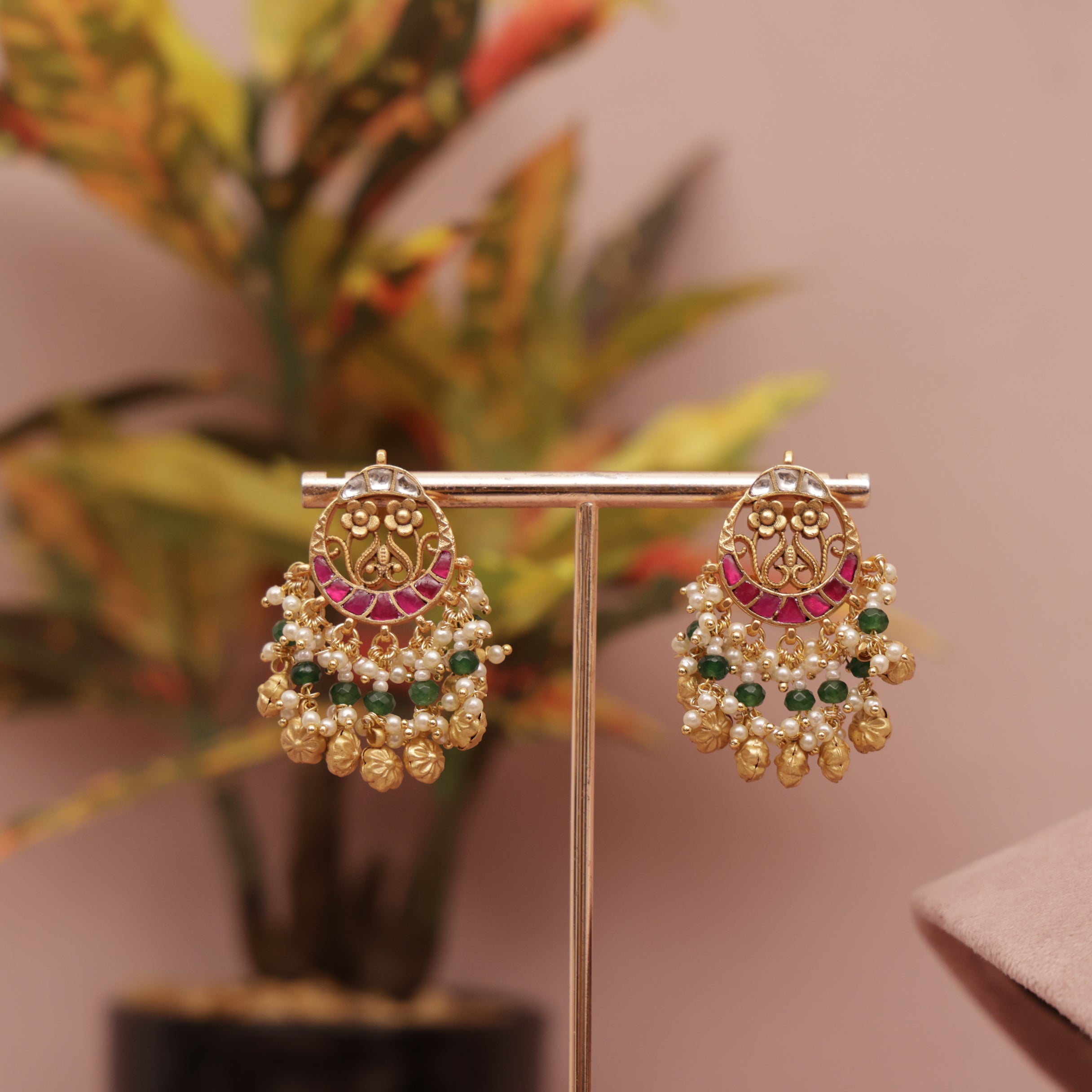 Pachhi Kundan Antique Necklace Set