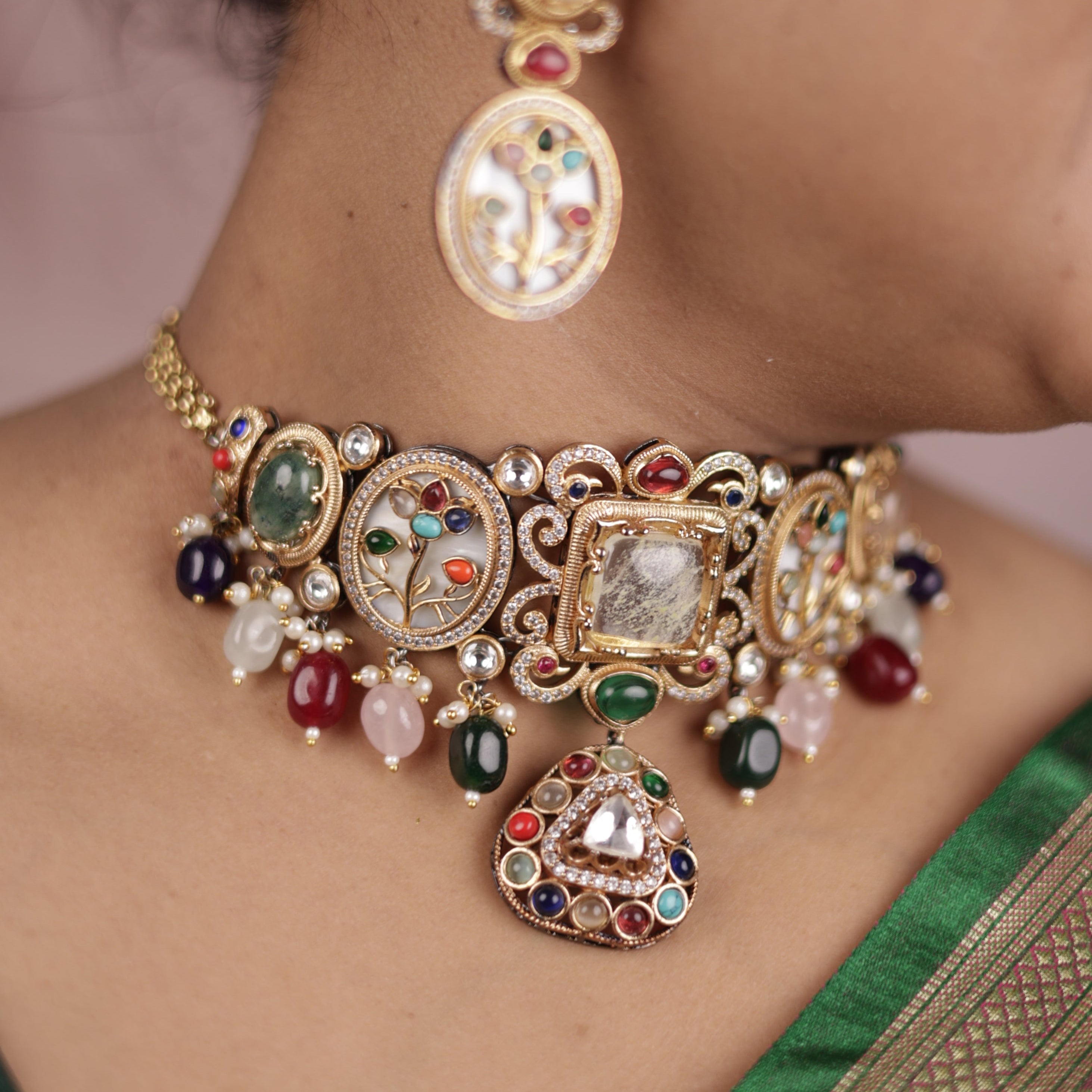 sabyasachi necklace set