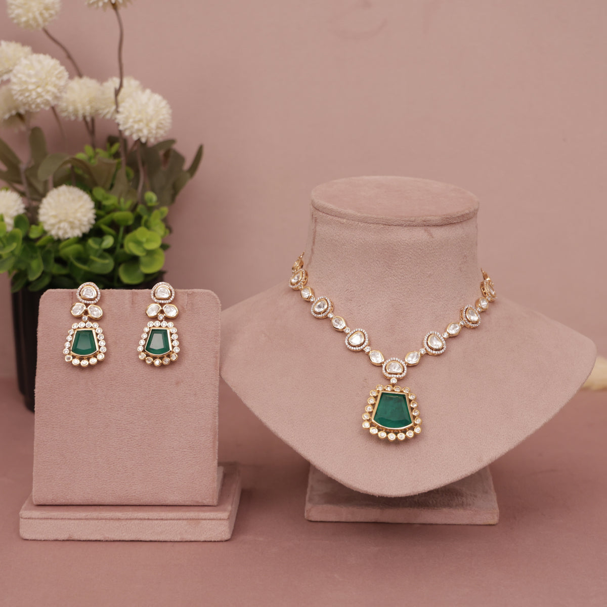 Premium Kundan Necklace Set