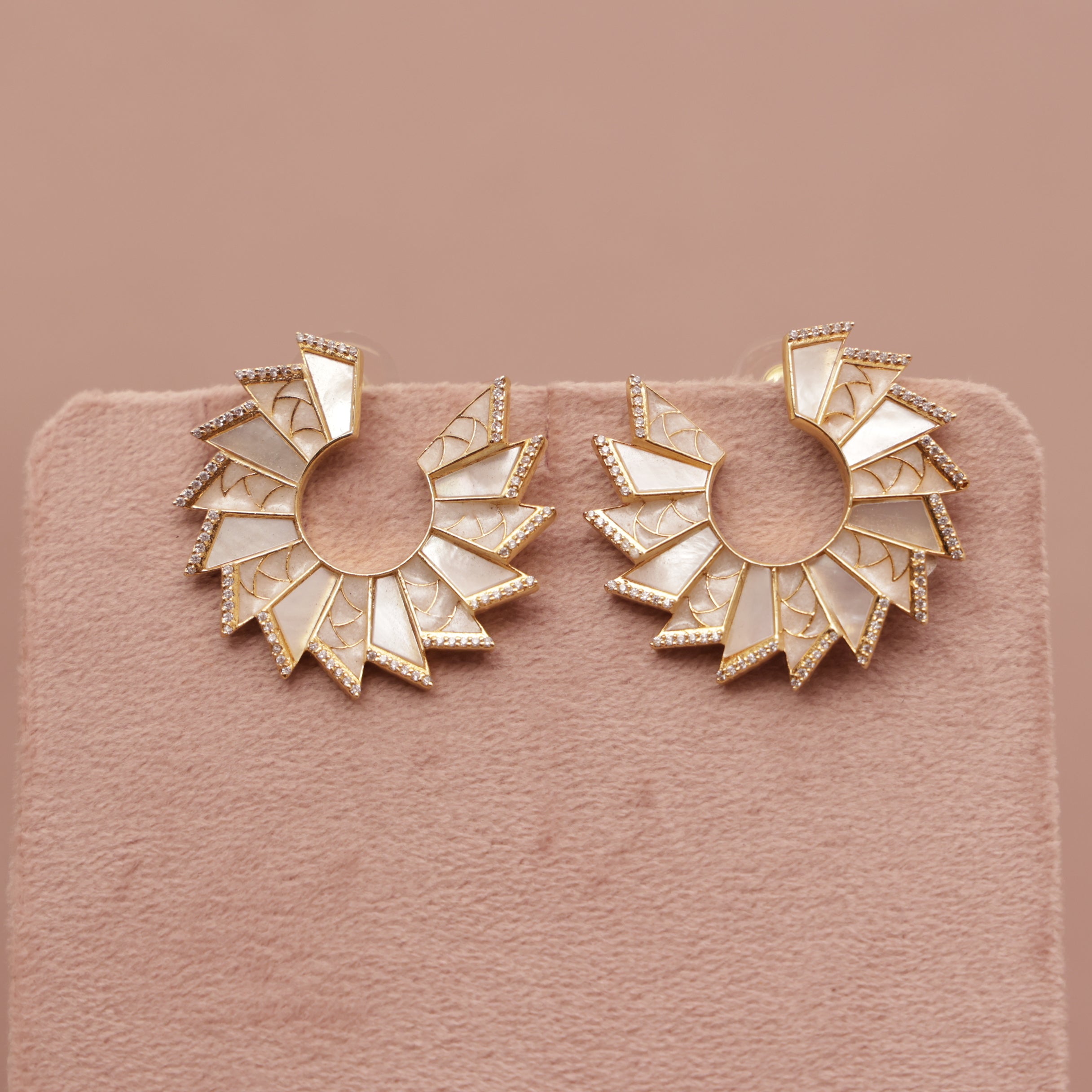 American Diamond MOP Stud Earring