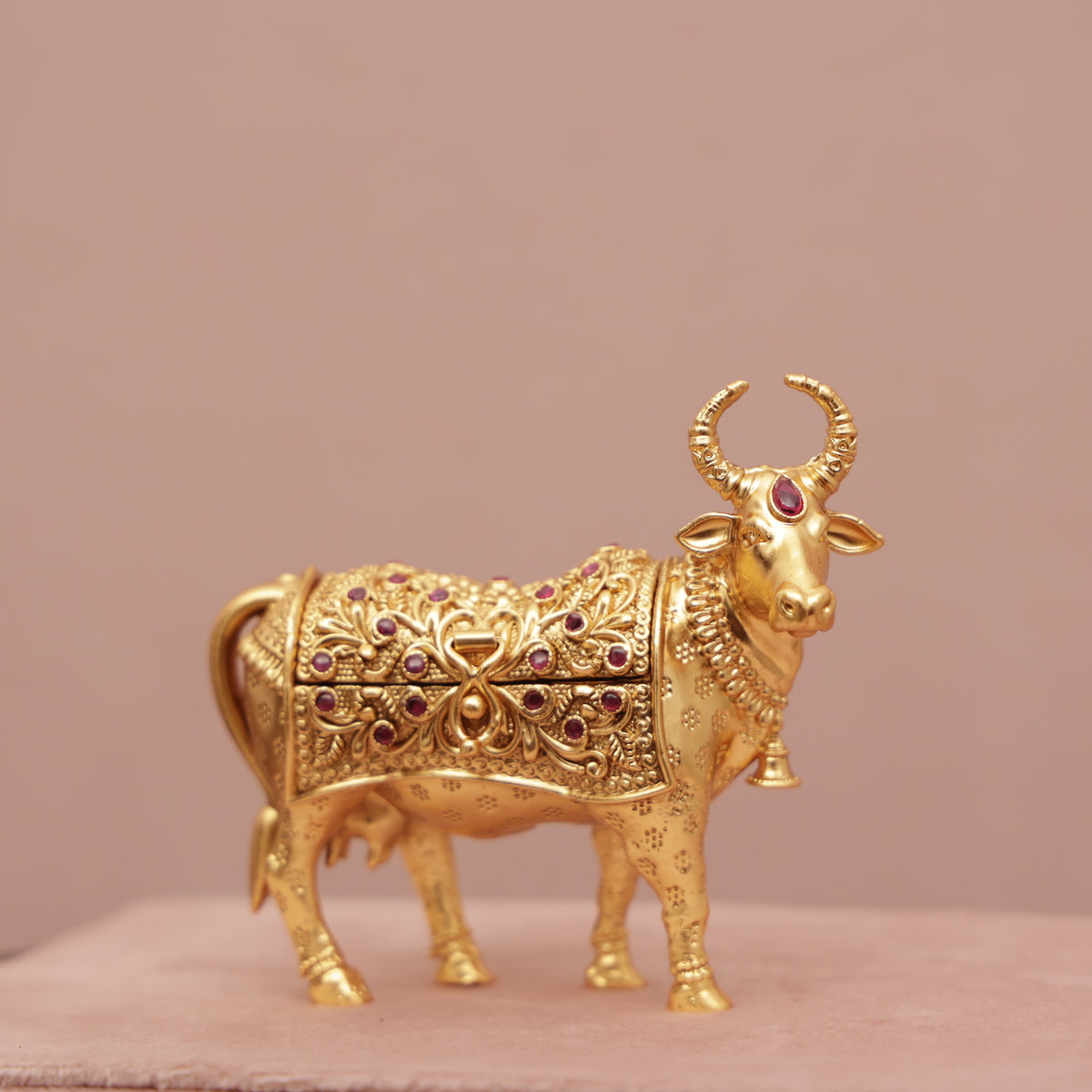 Kamdhenu Sindoor Dabbi