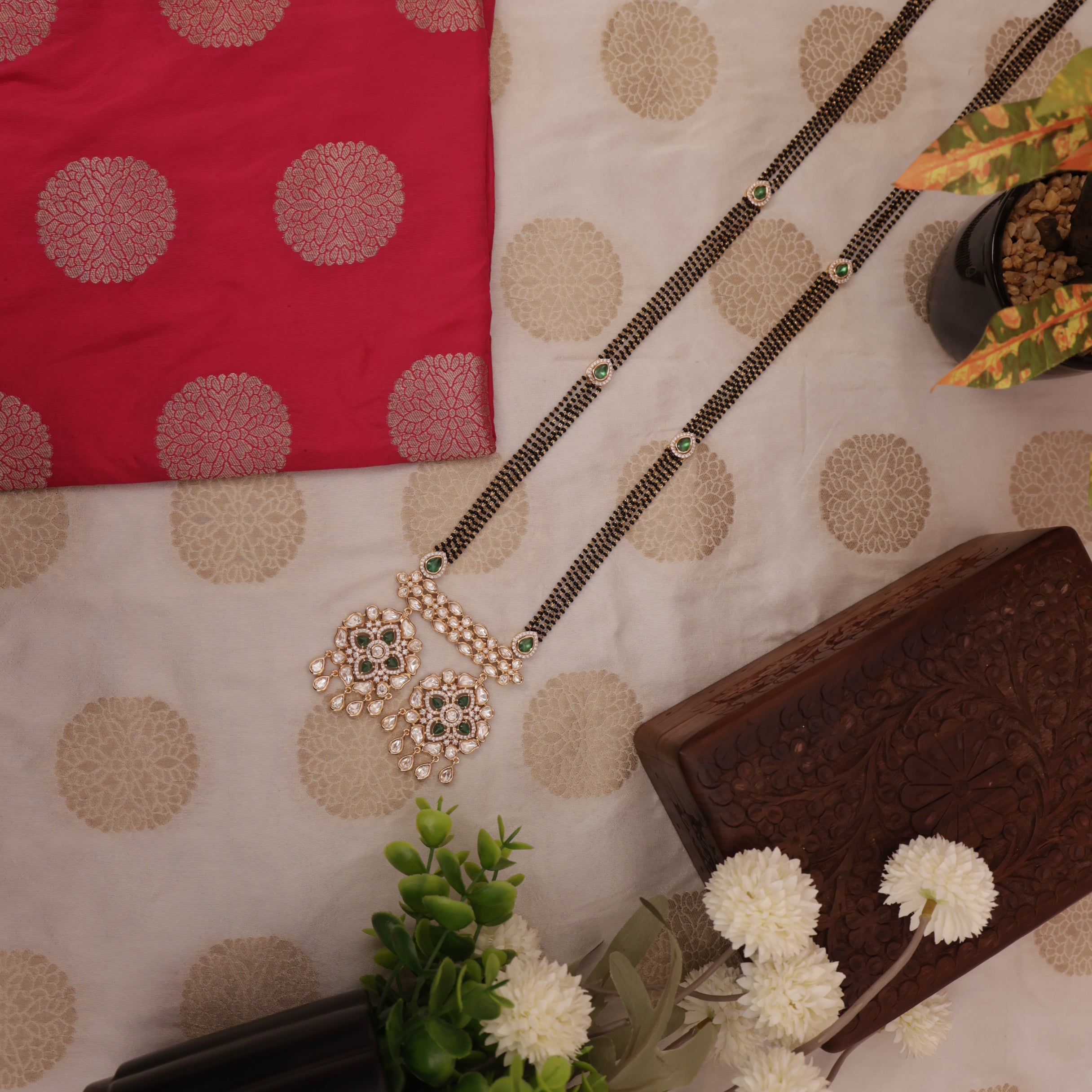 Polki Kundan Wati Mangalsutra