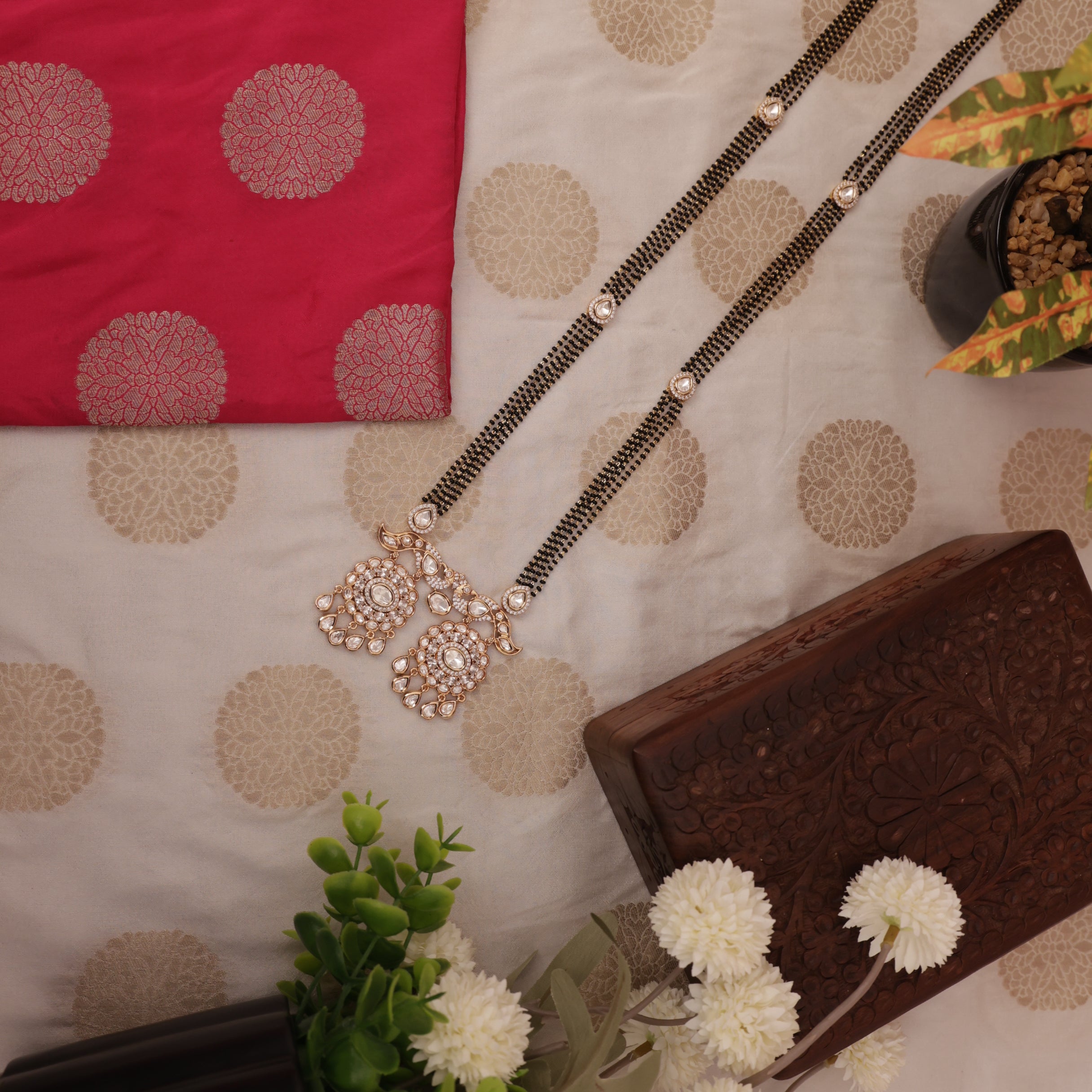Polki Kundan Wati Mangalsutra