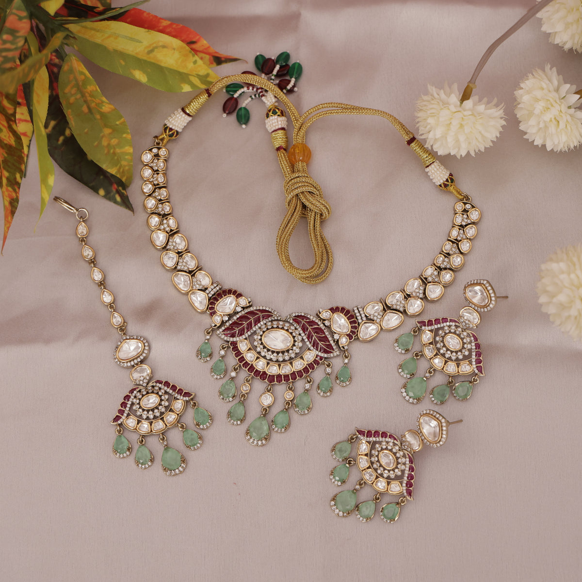 Premium Kundan Necklace Set