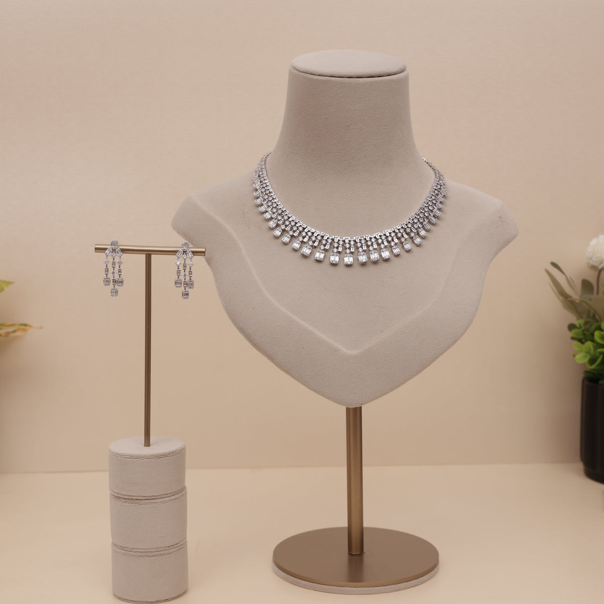 American Diamond Modern Necklase Set