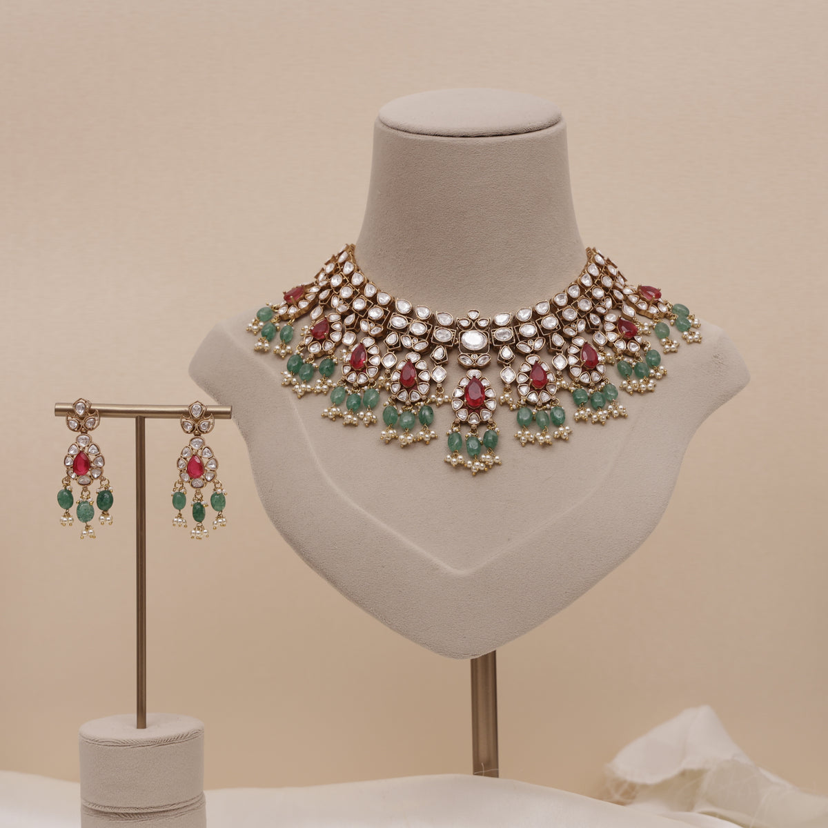 Premium Kundan Necklace Set