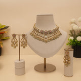 Antique Matt Gold Kundan Necklace set