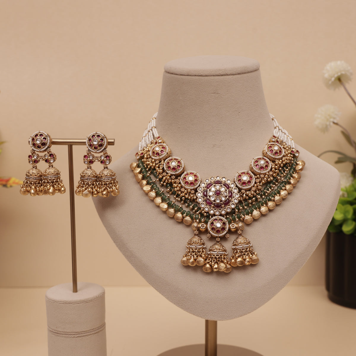 Antique Heritage Necklace set