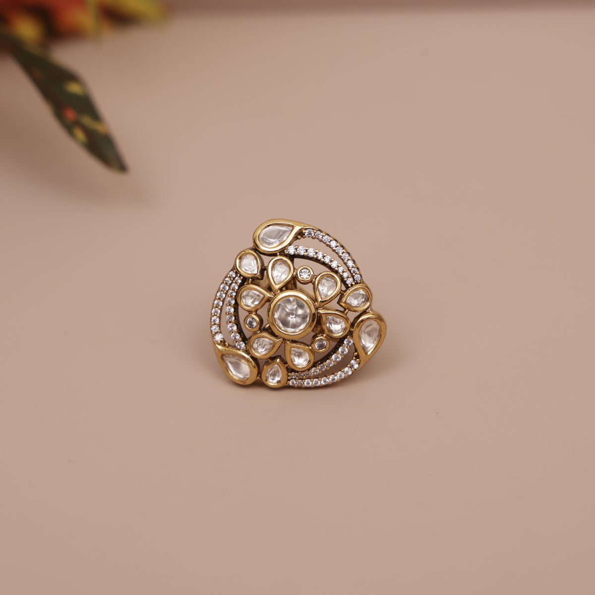 Kundan Finger Ring