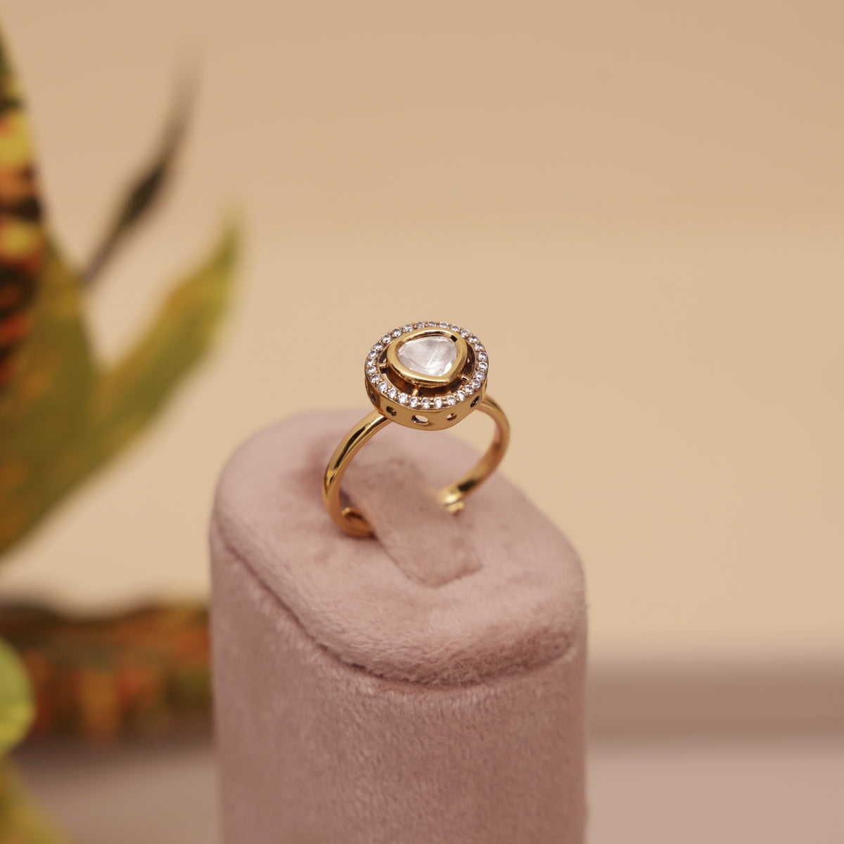 Kundan Finger Ring