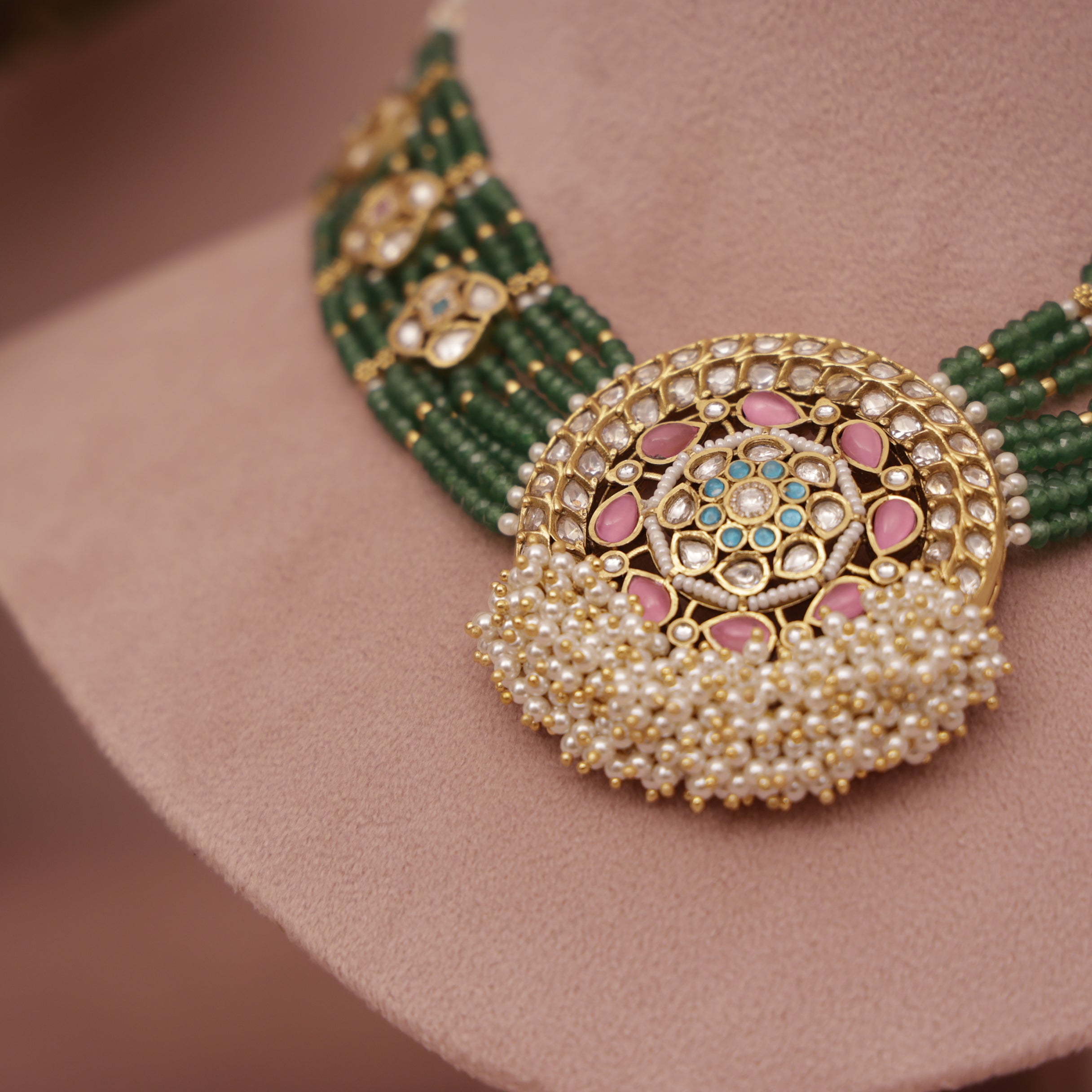 Antique Heritage Necklace Set