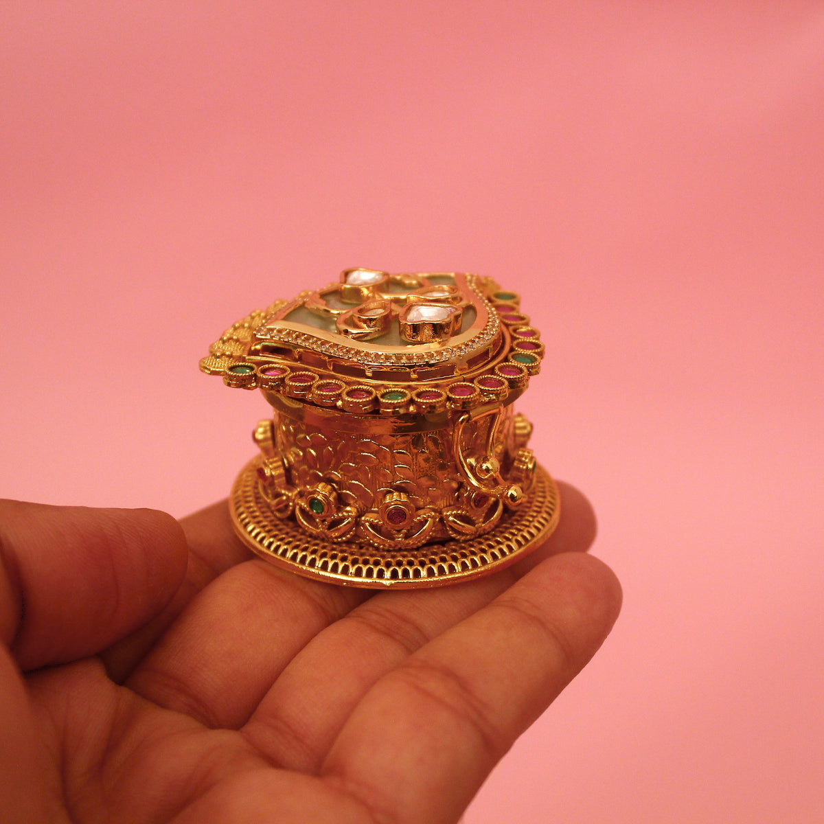 Fancy Kundan Sindoor Dabbi