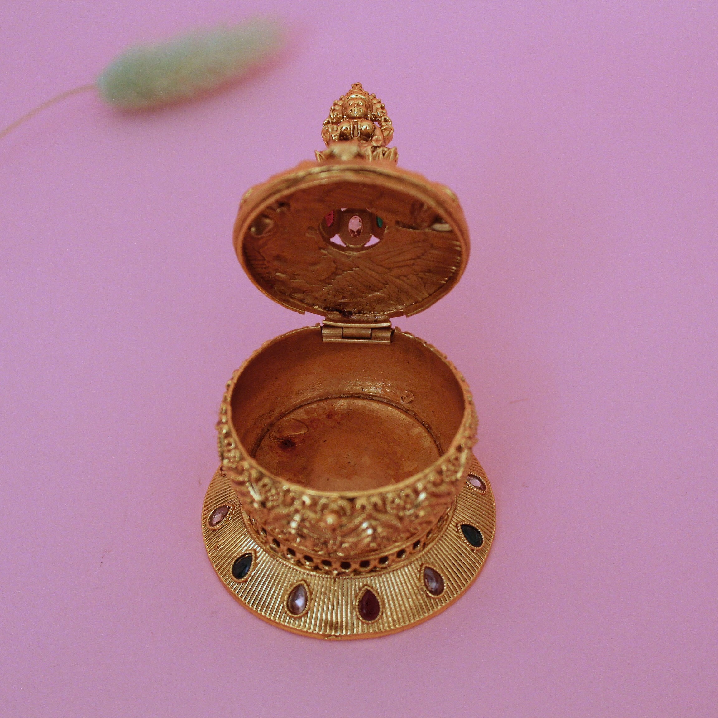 Maa Laxmi Sindoor Dabbi, Box, Dabi