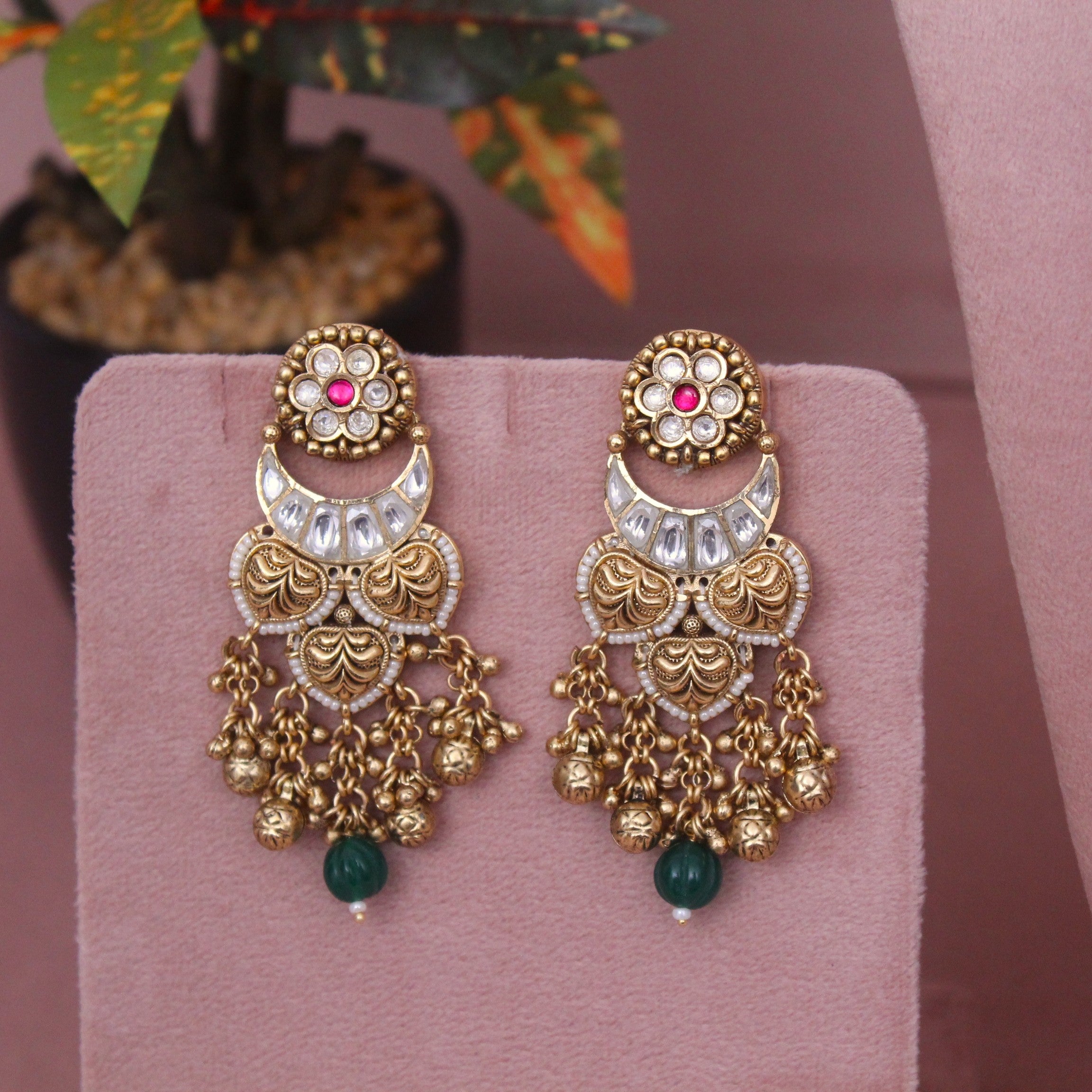 Antique Heritage Necklace set