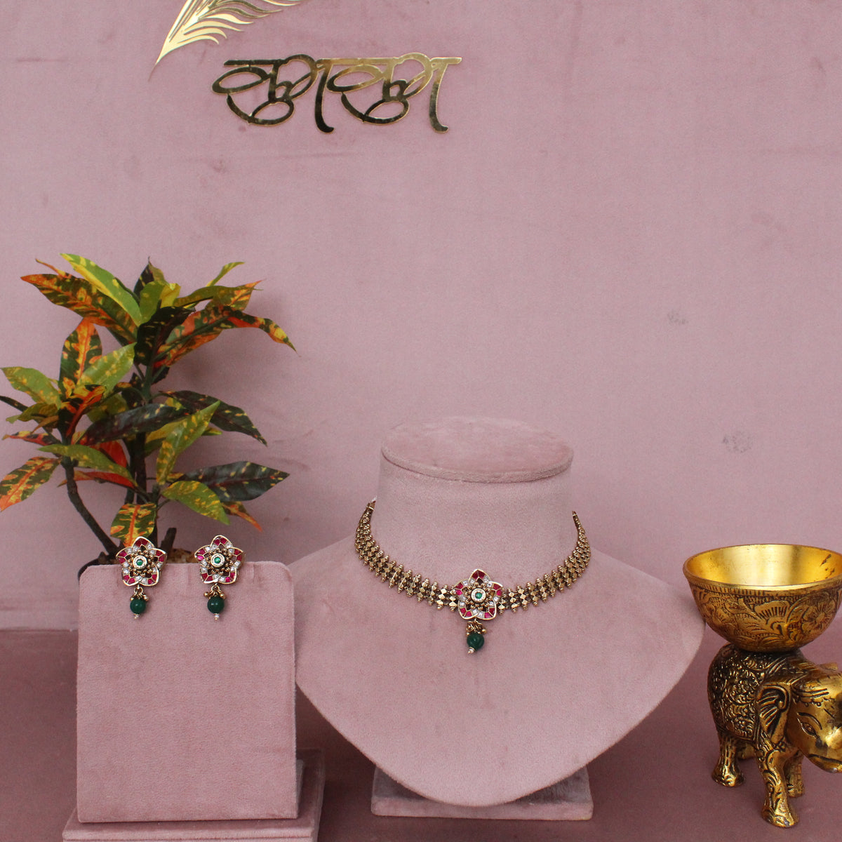 Antique Chandan Patta Choker Necklace set