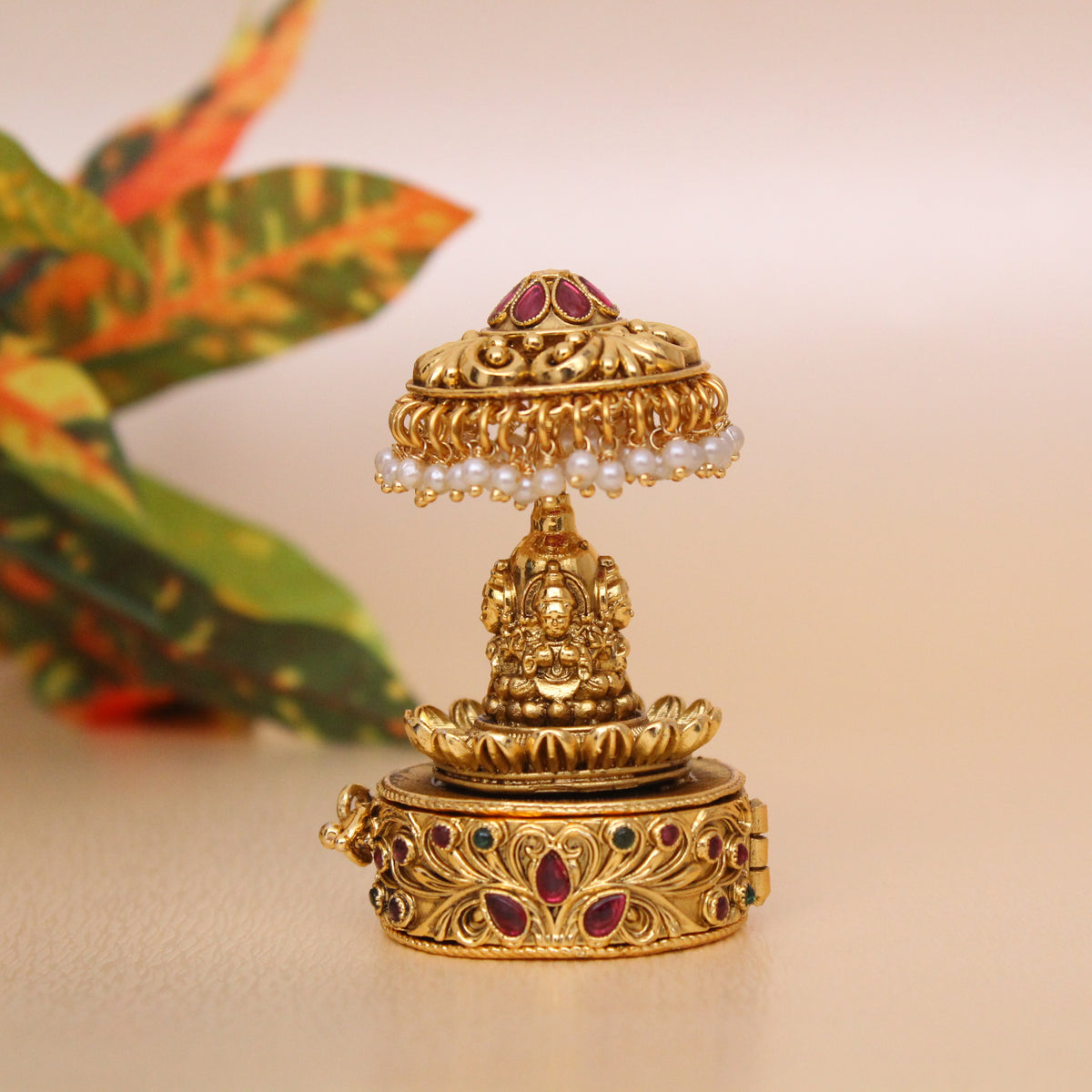 Dhanlaxmi Sindoor Dabbi