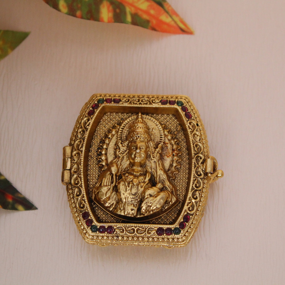 Maa Laxmi Sindoor Dabbi