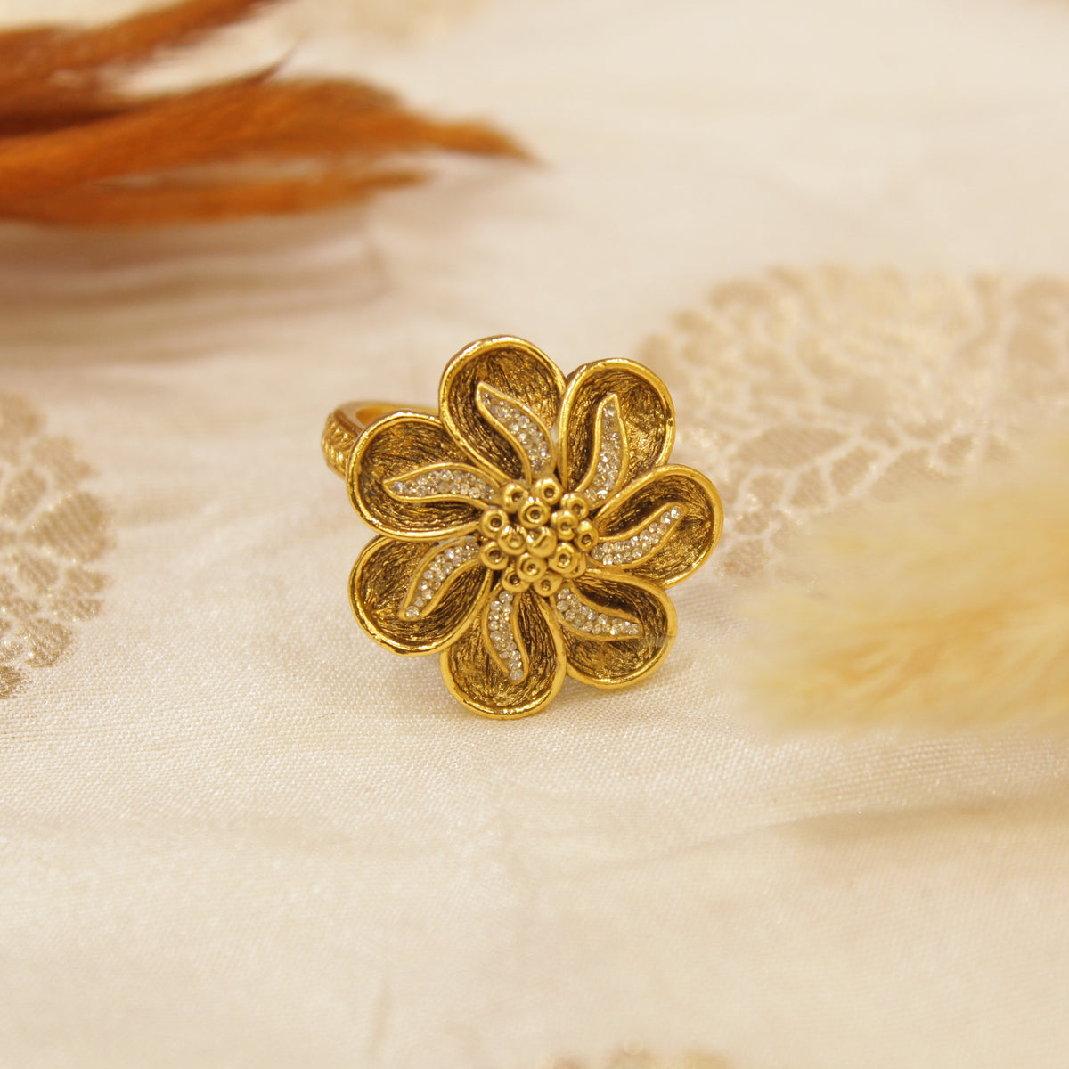 Antique Gold Matt Finger Ring