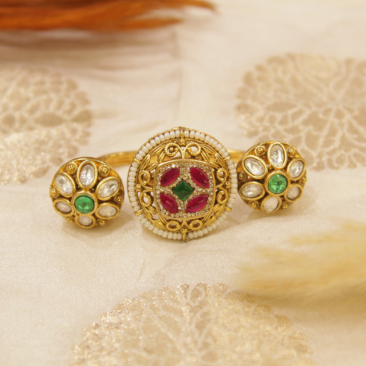 Antique Gold 2 Finger's Ring