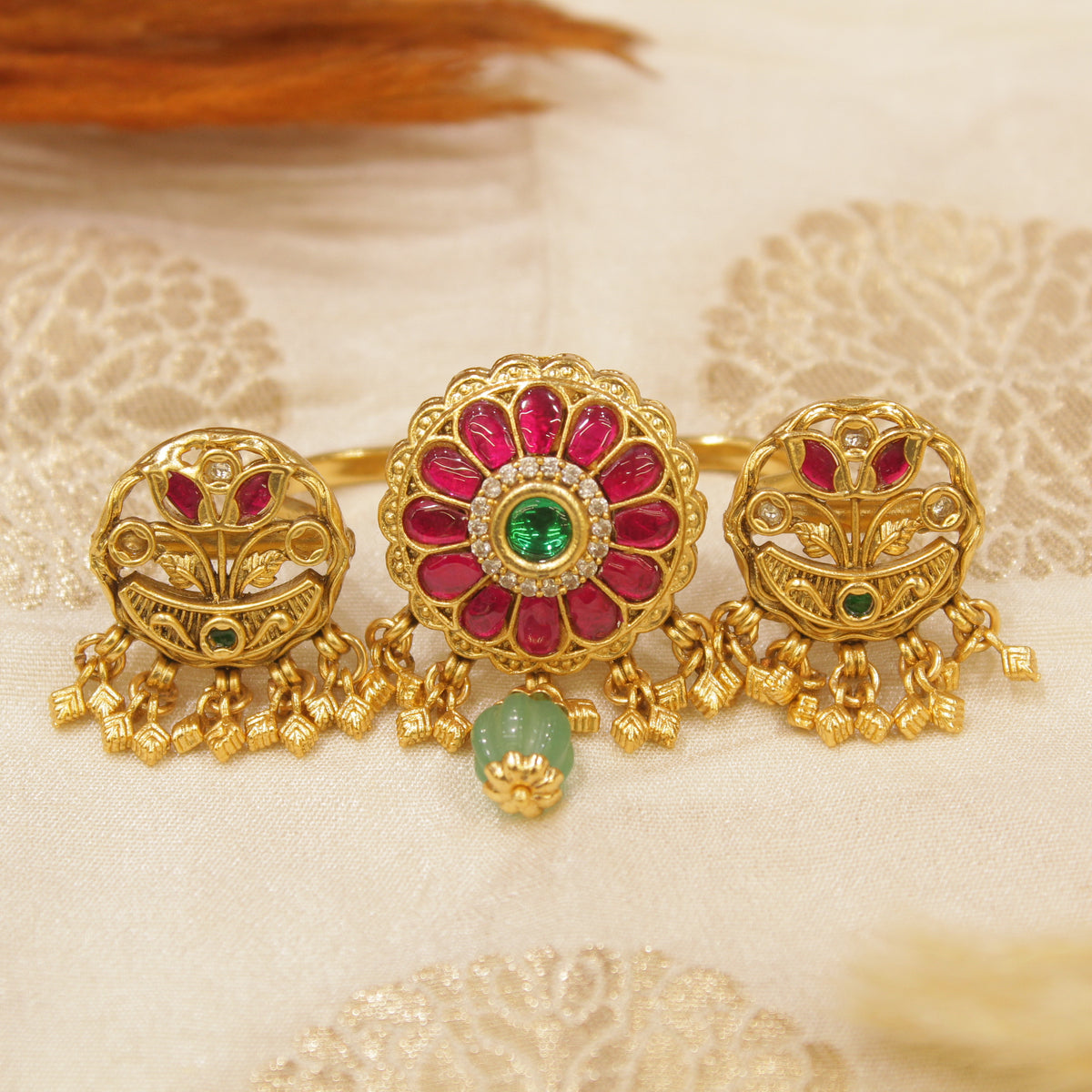 Antique Gold 2 Finger's Ring