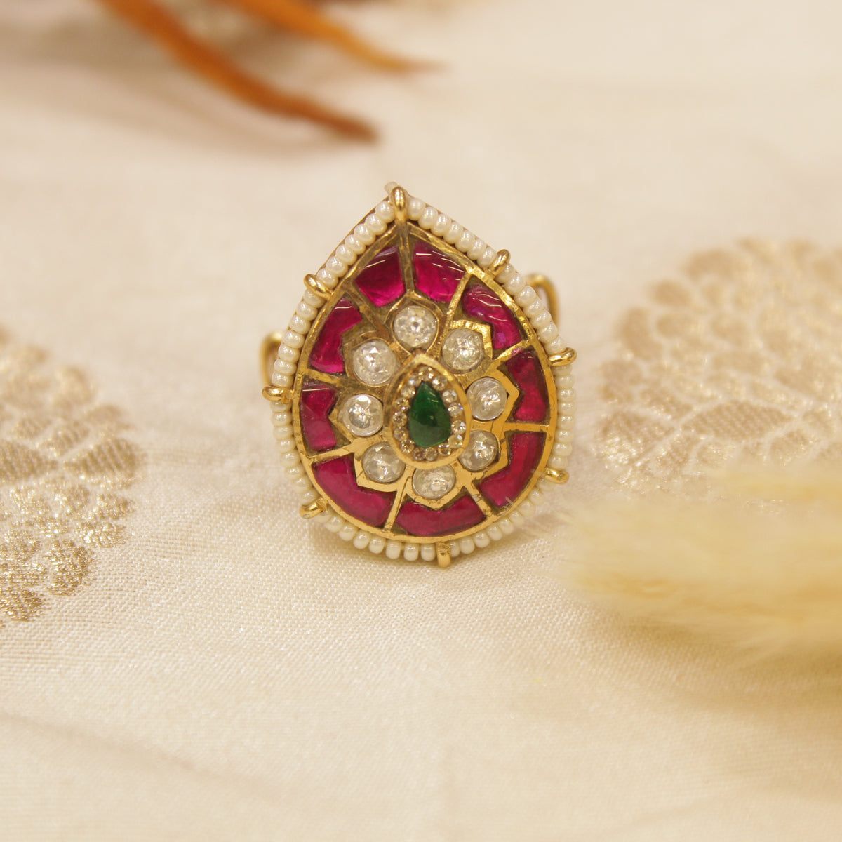 Antique Gold Finger Ring