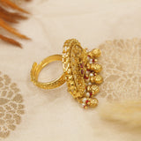 Antique Gold Heritage Finger Ring