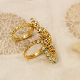 Antique Gold Kundan Finger Ring