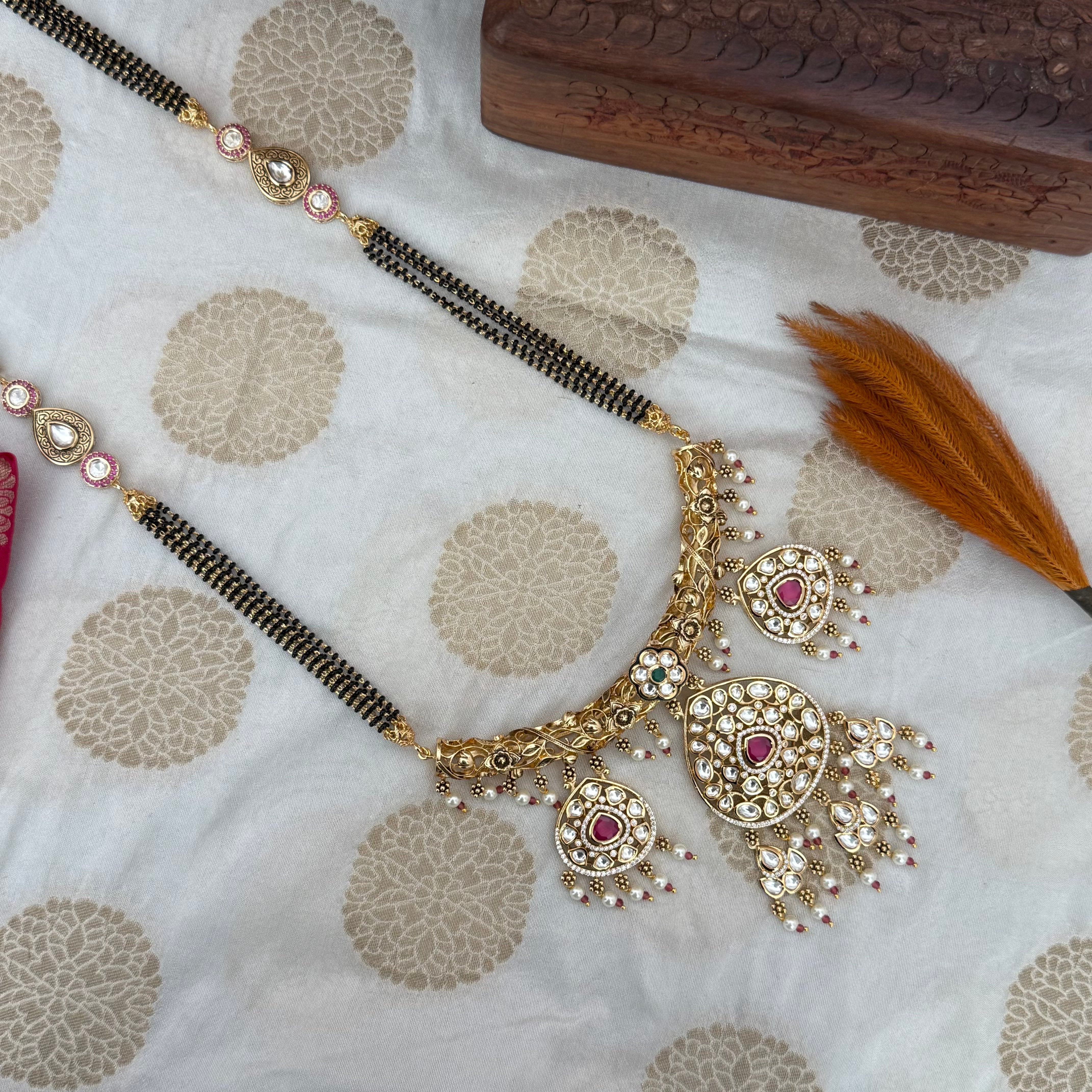 Agari Koli Kundan Long Mangalsutra
