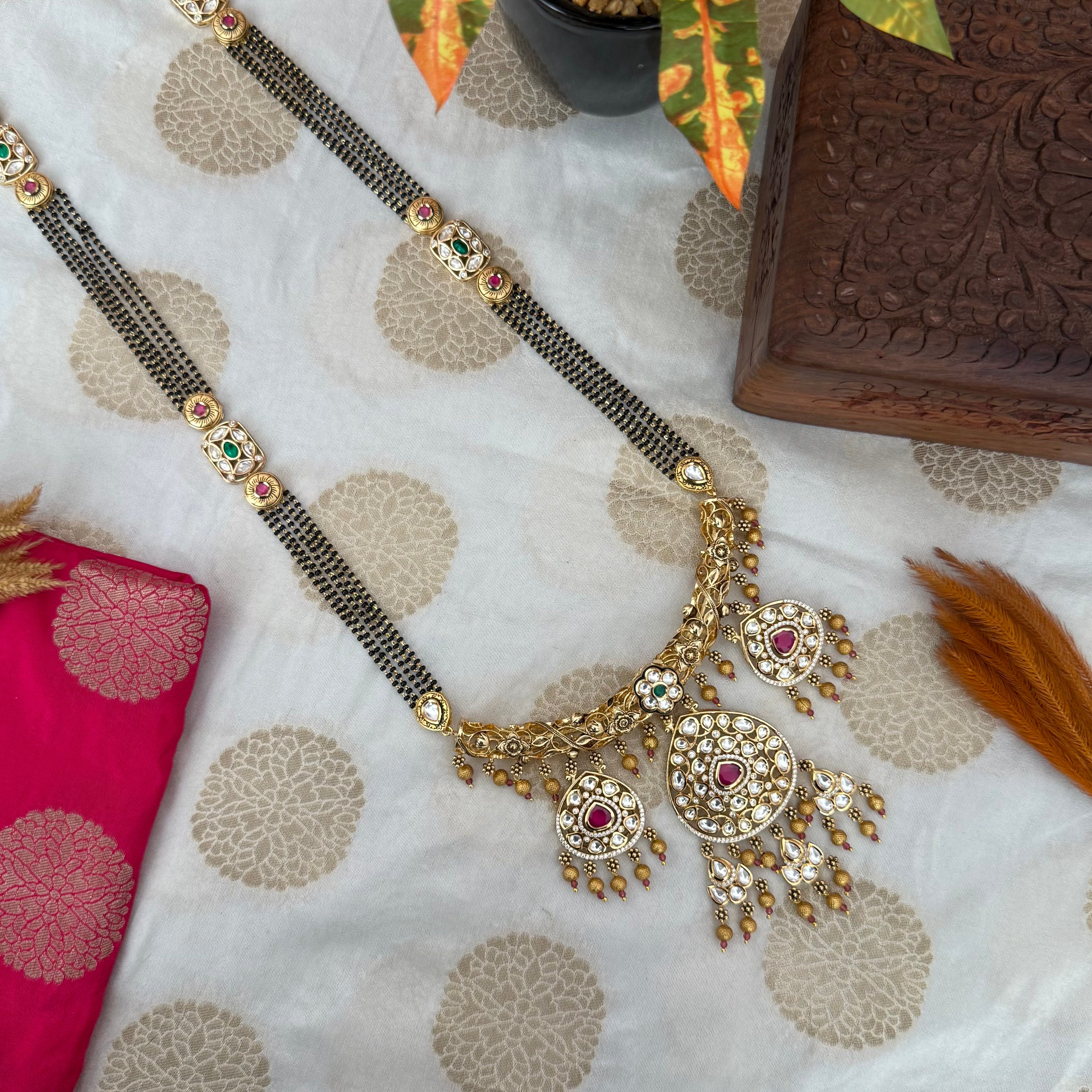 Agari Koli Kundan Long Mangalsutra