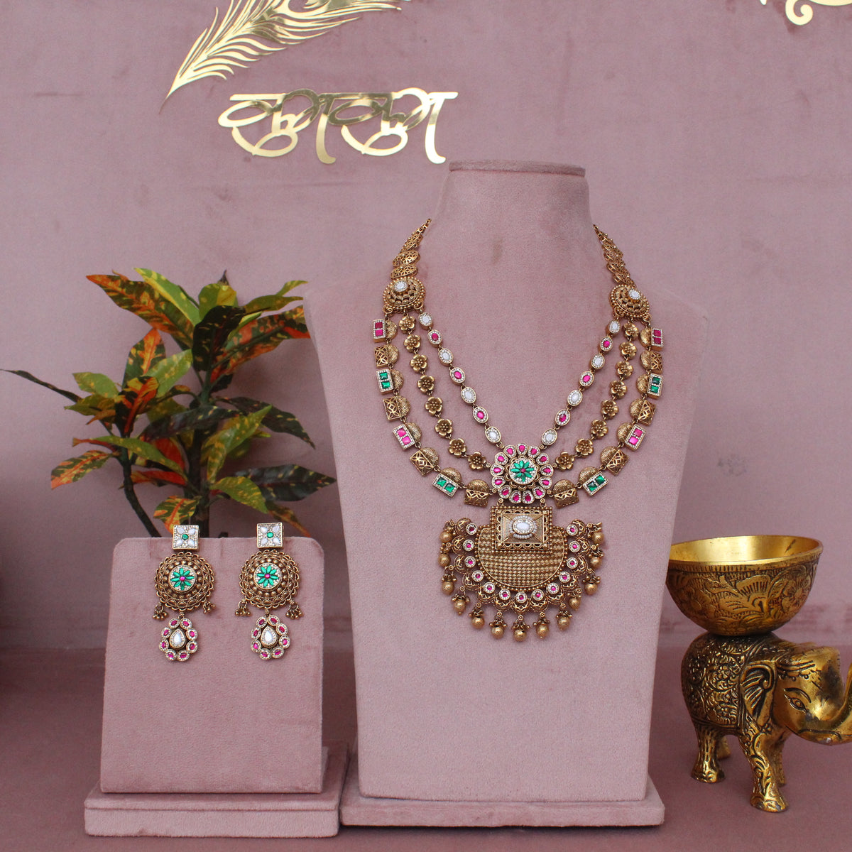 swarovski diamond necklace set 